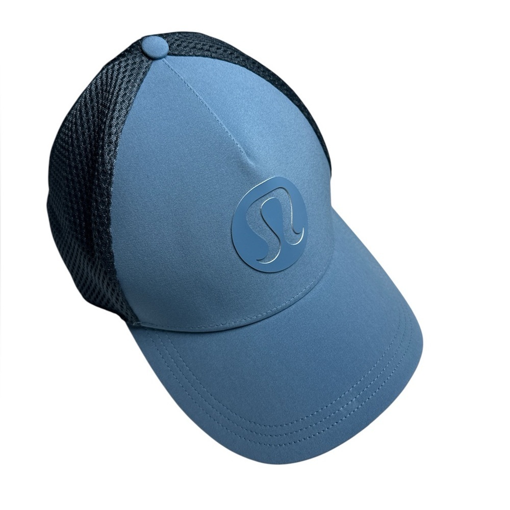 Lululemon Trucker Hat S/M Blue Mesh Back NWT